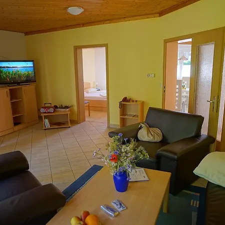 Holiday home Ferienhauser 